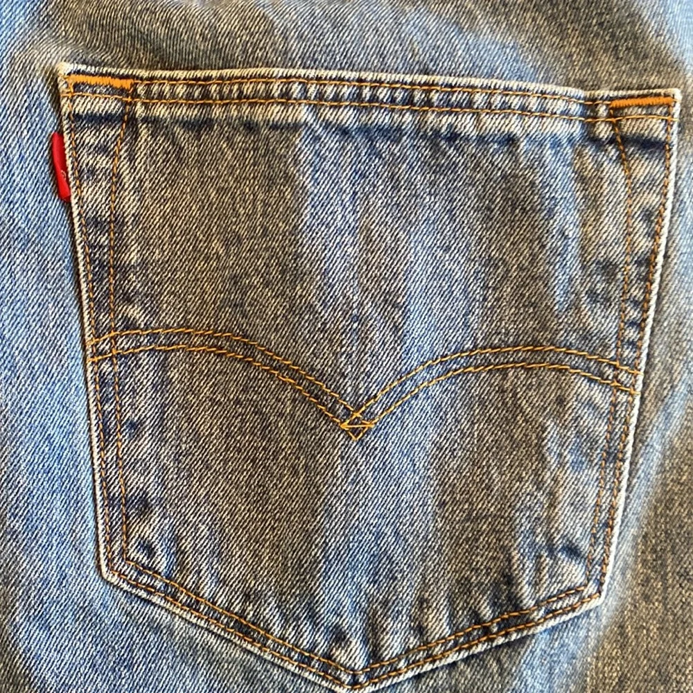 Levi Men’s Button Fly Jeans | Size 40, 32” Inseam